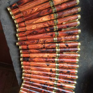 BÚT GỖ CAO CẤP GỖ SƯA ĐỎ