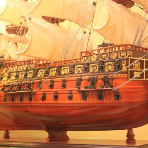 Thuyền gỗ phong thủy "SOVEREIGN OF THE SEAS"