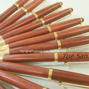 Bút gỗ cho sếp